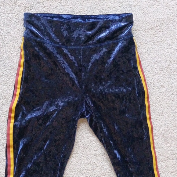 W13"-15" Aerie Velvet Hi-Rise Leggings in Blue with Yellow and Red Stripes - Picture 7 of 10